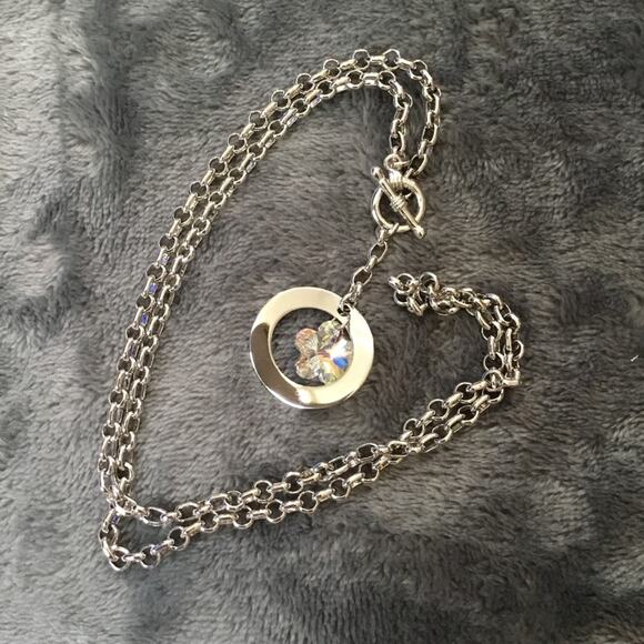 Silver Sparkling Star Crystal Necklace - Picture 4 of 7